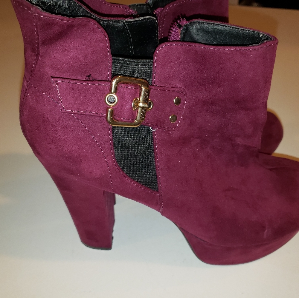 Guess plum purple heeled booties